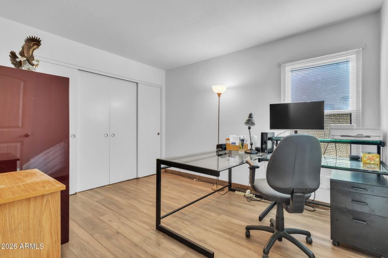 2517 W Lompoc Ave (20)