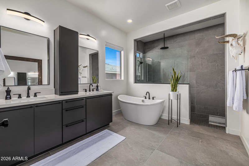 Primary Ensuite Bathroom