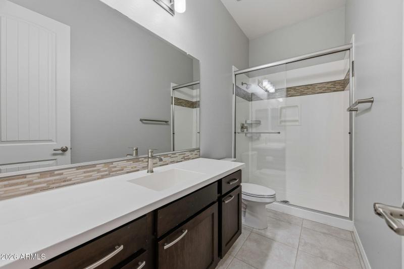 47-web-or-mls-18926 N Arbor Dr-69