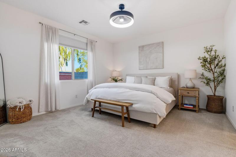 22-web-or-mls-13184 N 146th Ln---6