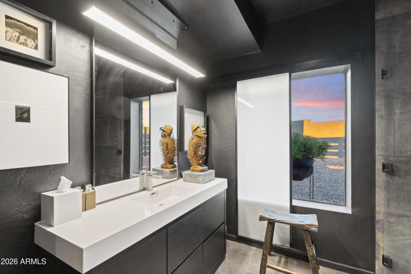 Primary Bath / Dual Vanities