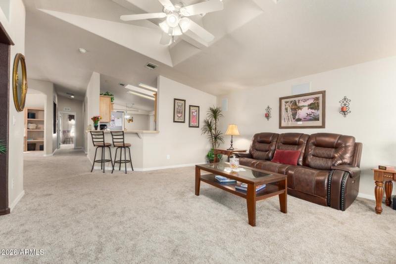 3301 S Goldfield Rd, 4086