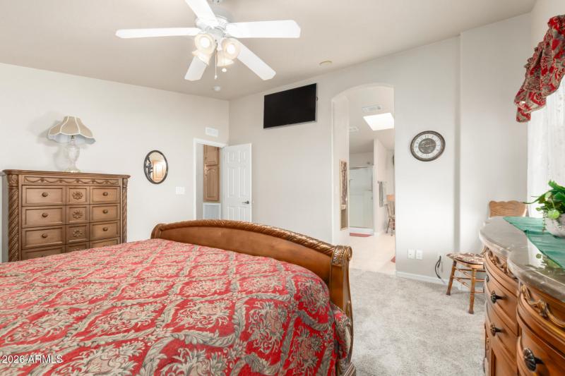 3301 S Goldfield Rd, 4086