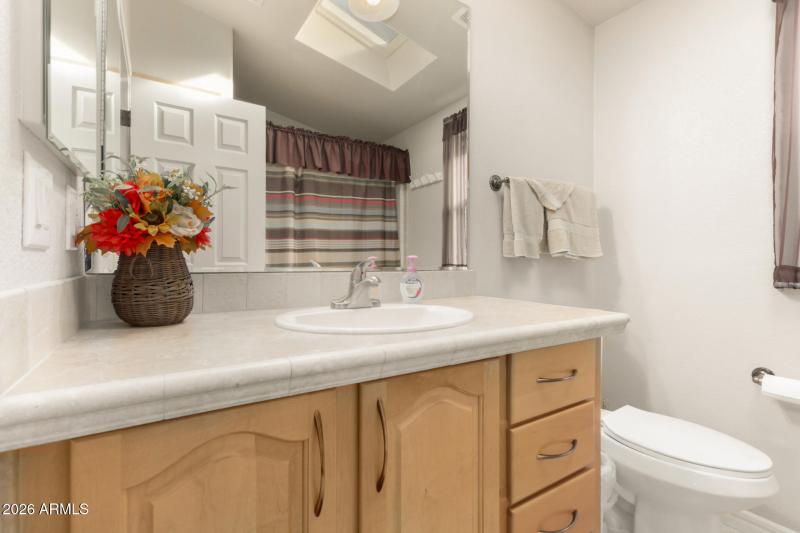 3301 S Goldfield Rd, 4086