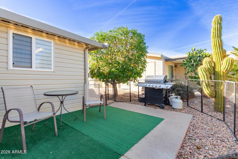 3301 S Goldfield Rd, 4086