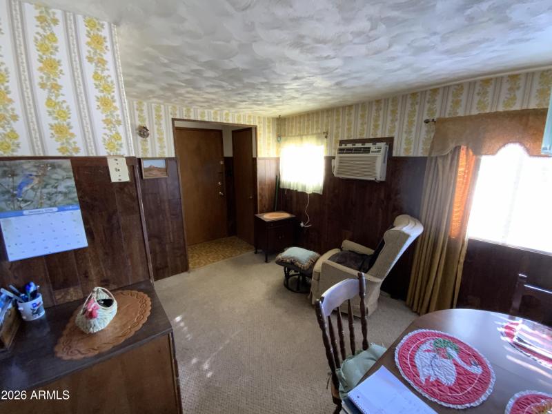 4EEB5399-8E90-4221-8780-5A607857018A