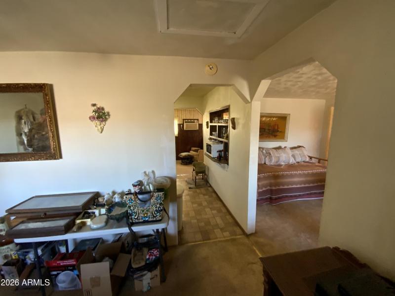 2F05E98C-83EC-45B2-9FD2-729EA631AE49