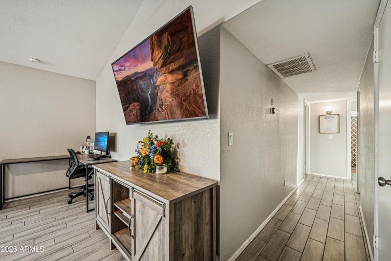 Perfect wall for art!