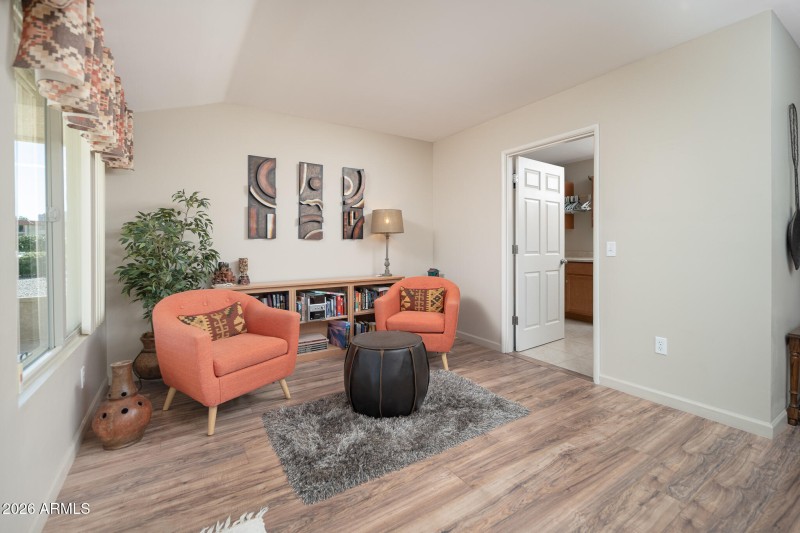 SITTING AREA OFF DINING AREA