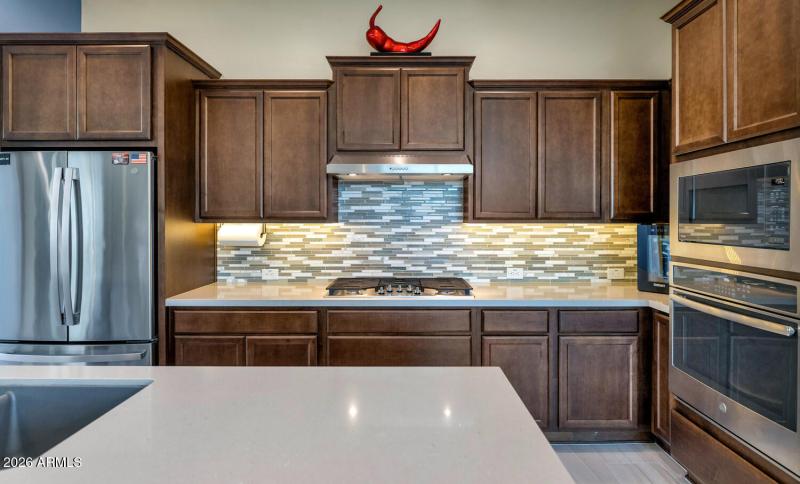 20721 W Fern Dr-large-015-018-TOD4462-15