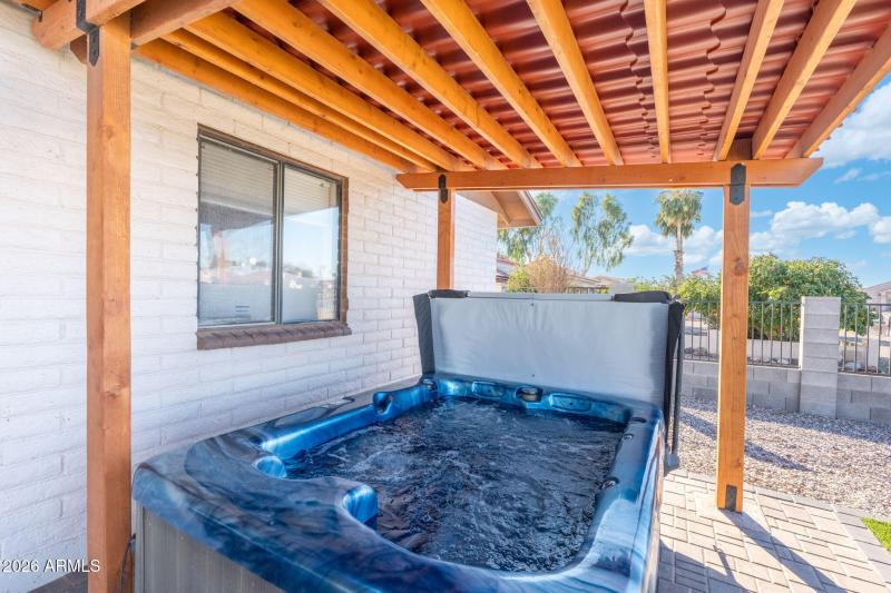 42-web-or-mls-DSC05128-HDR-Edit