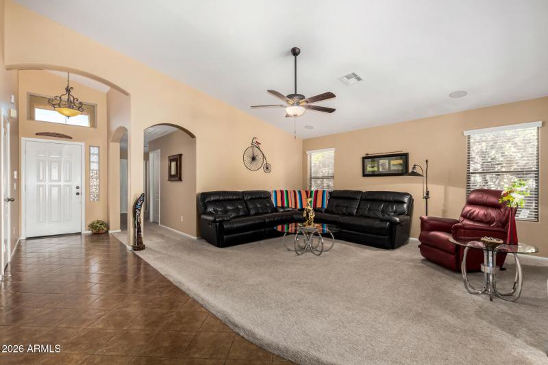 Vaulted Ceilings Open Living Space