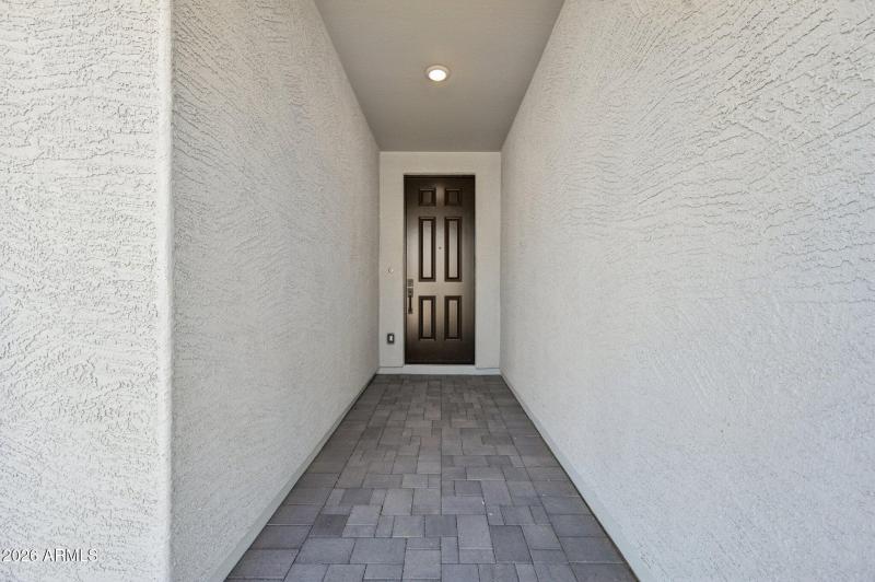 5-web-or-mls-W Buist Ave-S1001-005