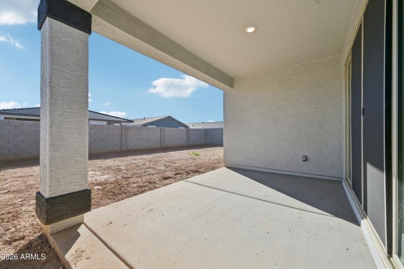 47-web-or-mls-W Buist Ave-S1001-047