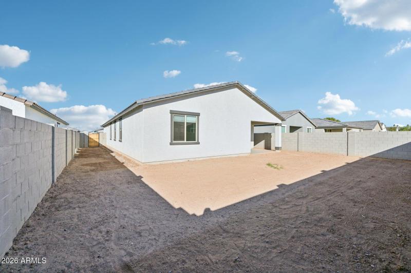 51-web-or-mls-W Buist Ave-S1001-051