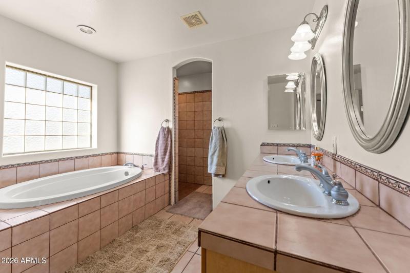 17-web-or-mls-DSC02027