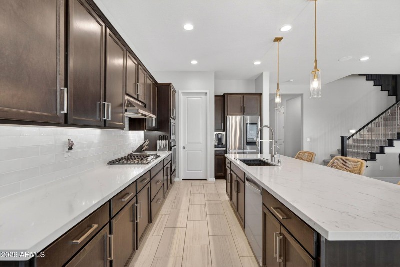 014_17-web-or-mls-72-e_utopia_ave_-_ryan