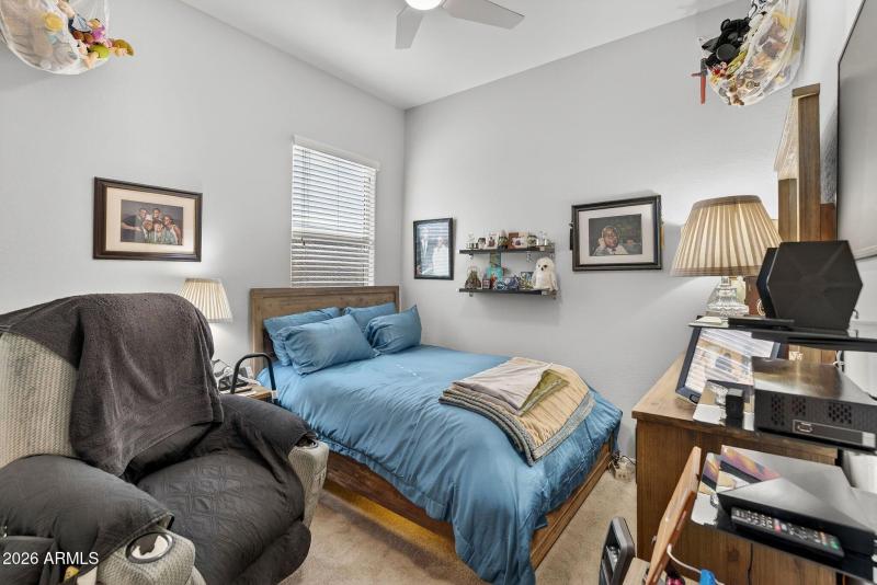 043_46-web-or-mls-79-e_utopia_ave_-_ryan