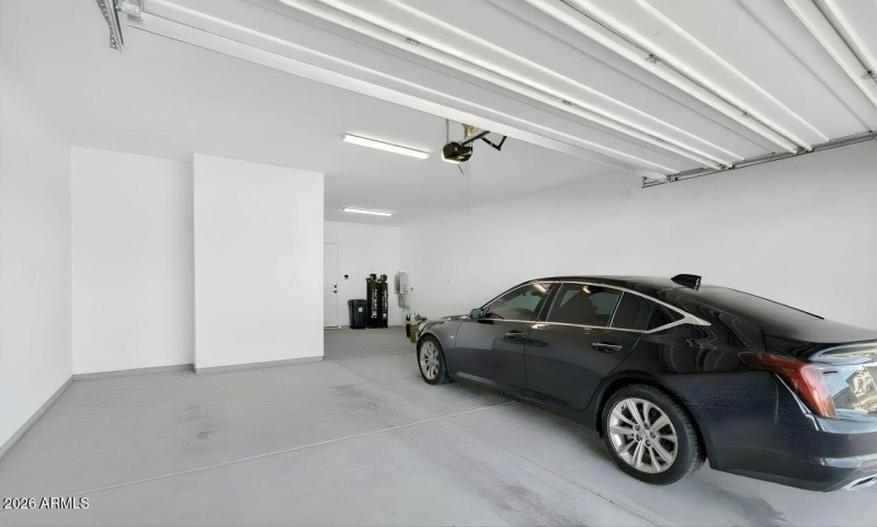 045_56-web-or-mls-82-e_utopia_ave_-_ryan