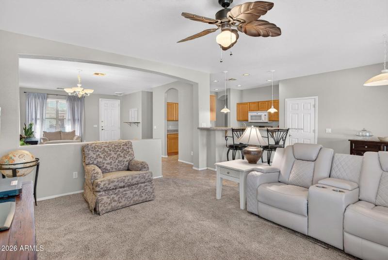 13-web-or-mls-10- W Peggy Dr