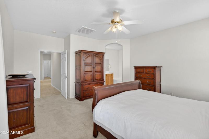 27-web-or-mls-28- W Peggy Dr