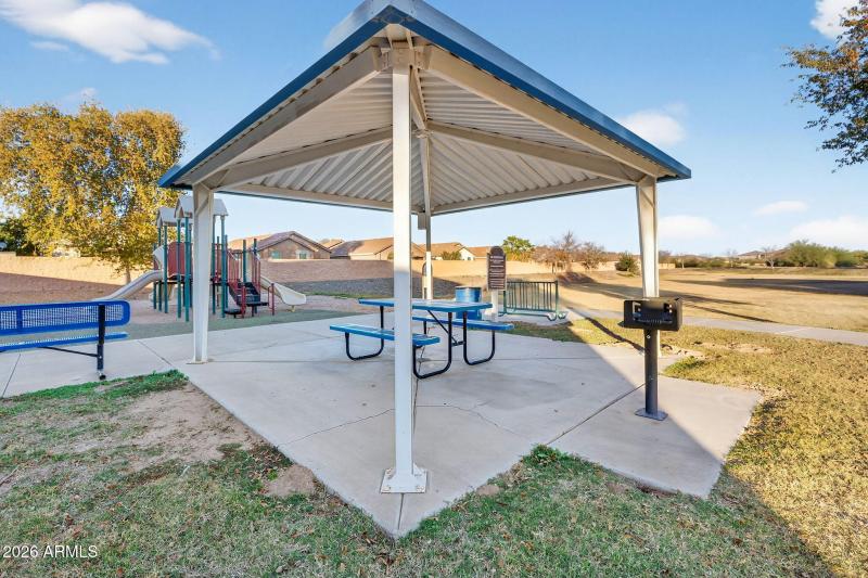 89-web-or-mls-52- W Peggy Dr