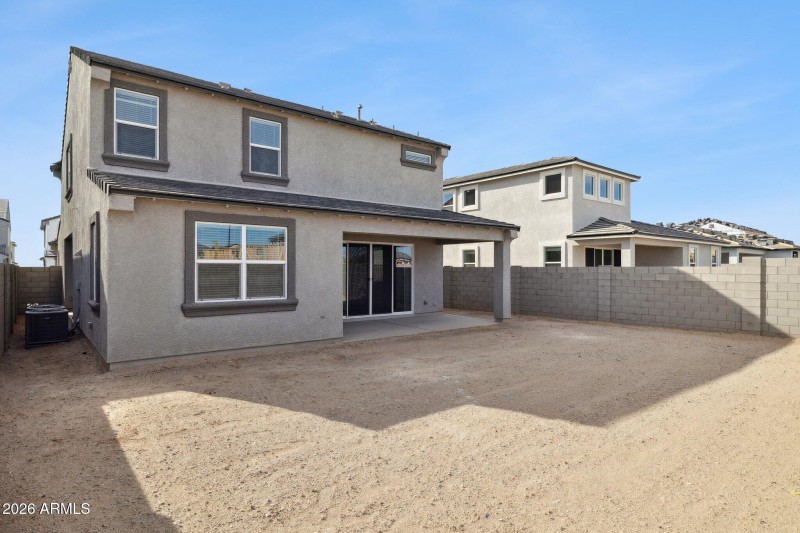 38-web-or-mls-24242-w-southgate-ave