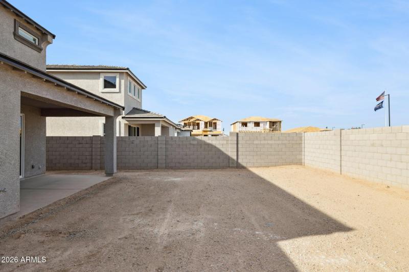 40-web-or-mls-24242-w-southgate-ave