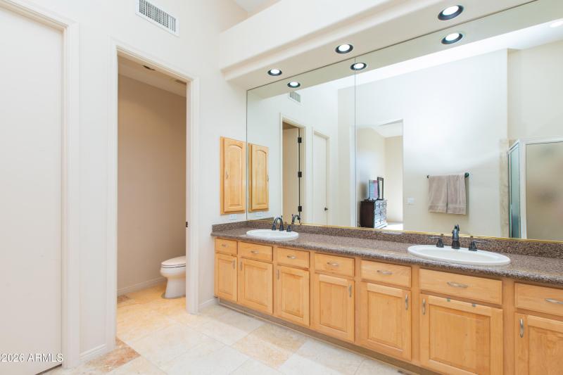 Primary Ensuite Bath