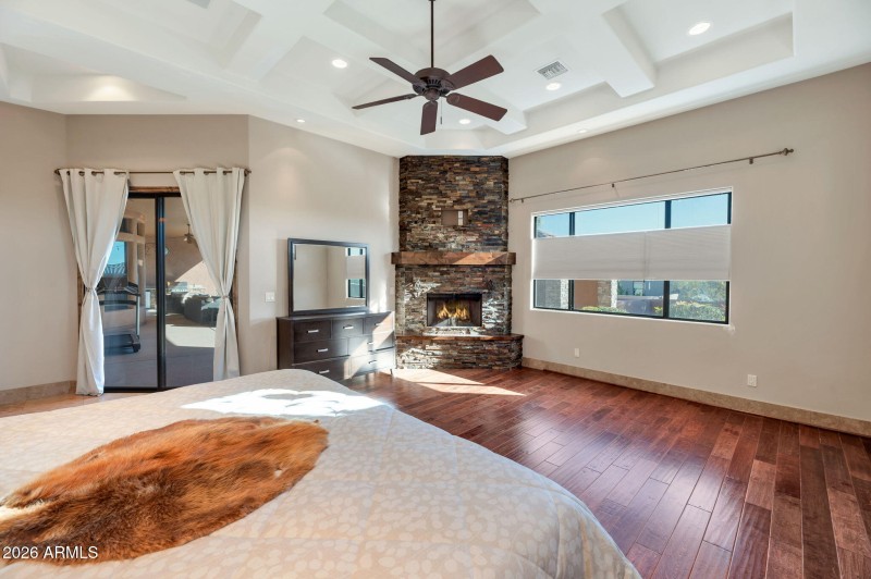 11-web-or-mls-Qp-5660 (2)