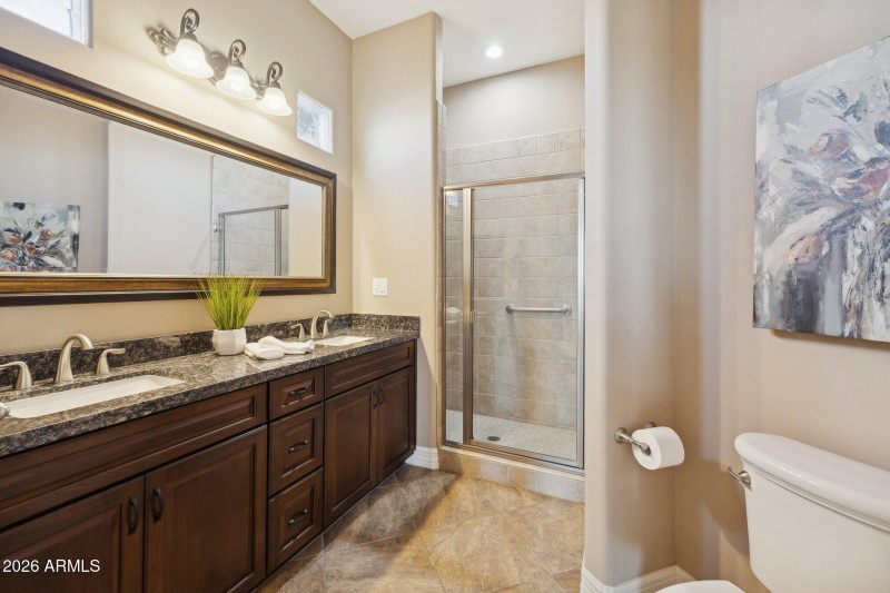 Guest Suite bathroom