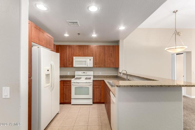 9-2302 N Central Ave #411