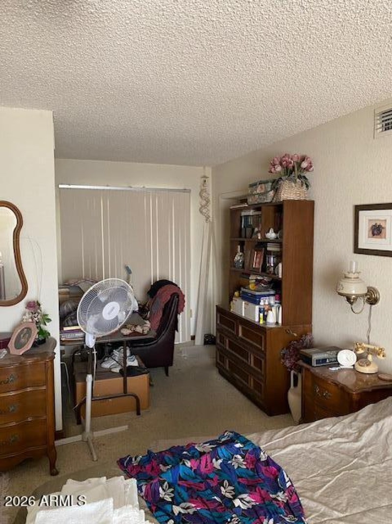 Baster Bedroom Sitting area