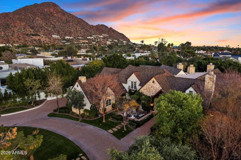 Camelback Mountain Views