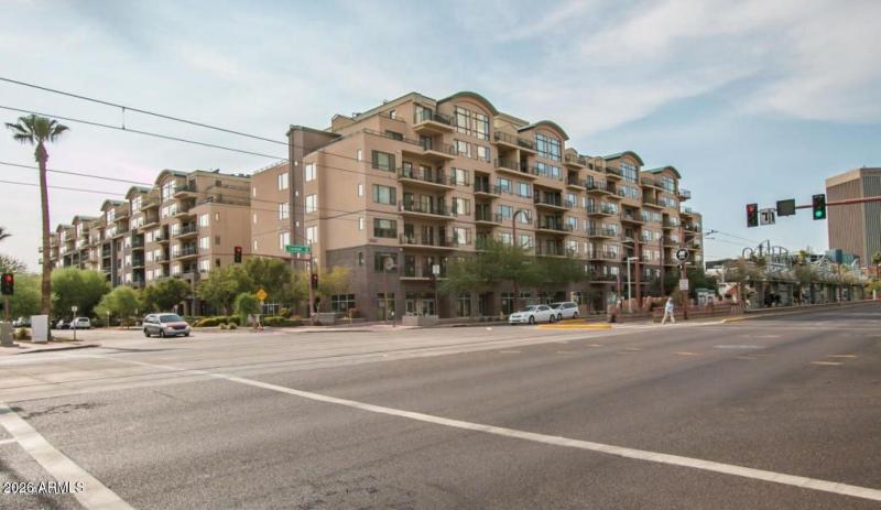 44-2302 N Central Ave #411