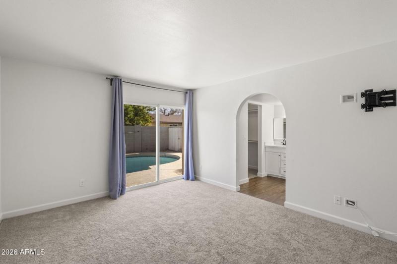 without virtual staging