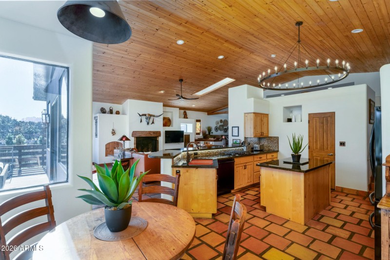 HikingTrailsHomes-22