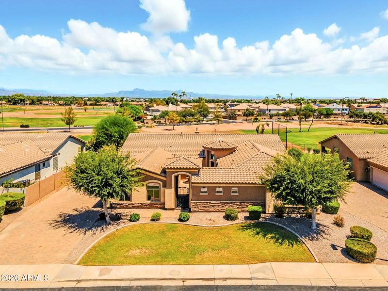 1-web-or-mls-Parkcrest-1