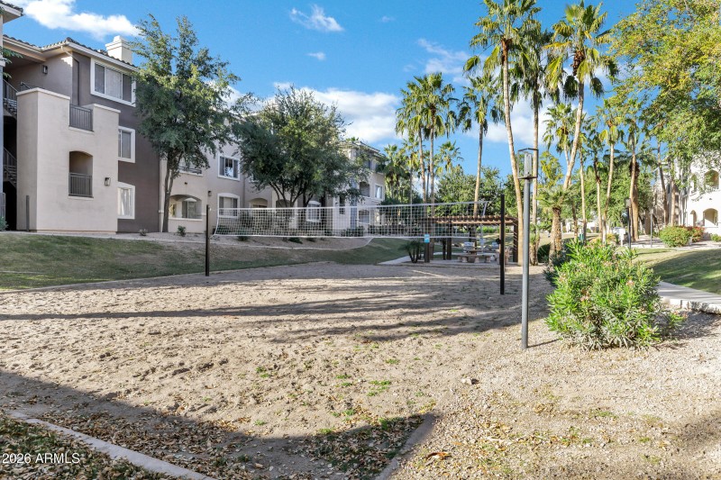 5345 E Van Buren St #221-25