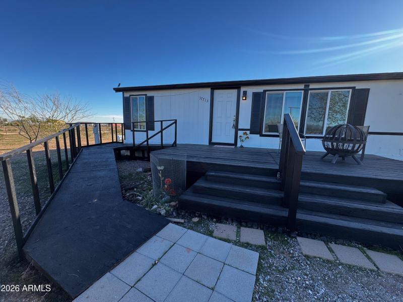 8F5DE90A-C359-4837-A8C4-941A9EB4D4F4