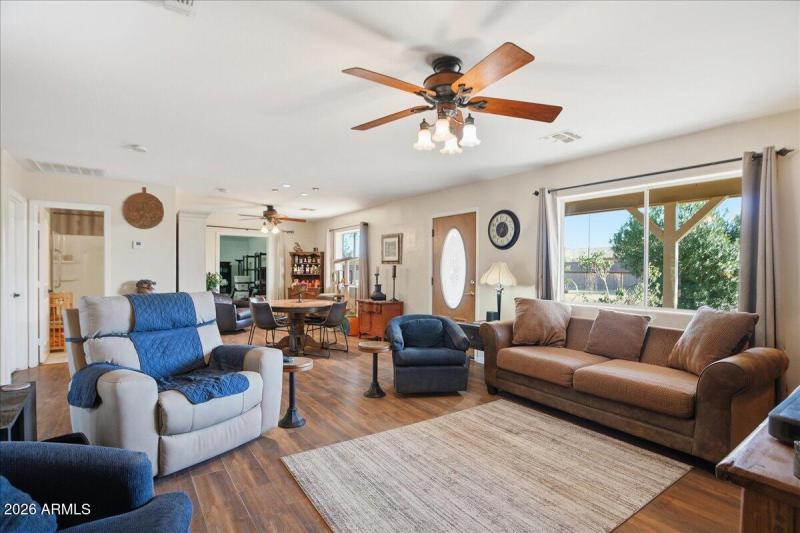 11-1414 Ocotillo Rd_RedHogMedia