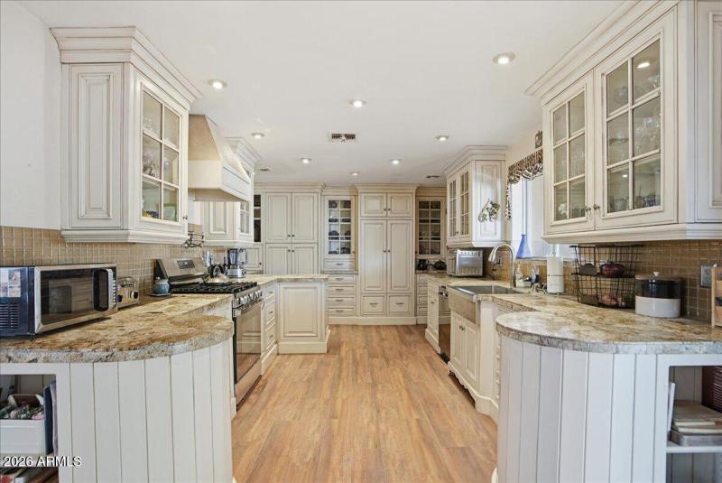 16-1414 Ocotillo Rd_RedHogMedia