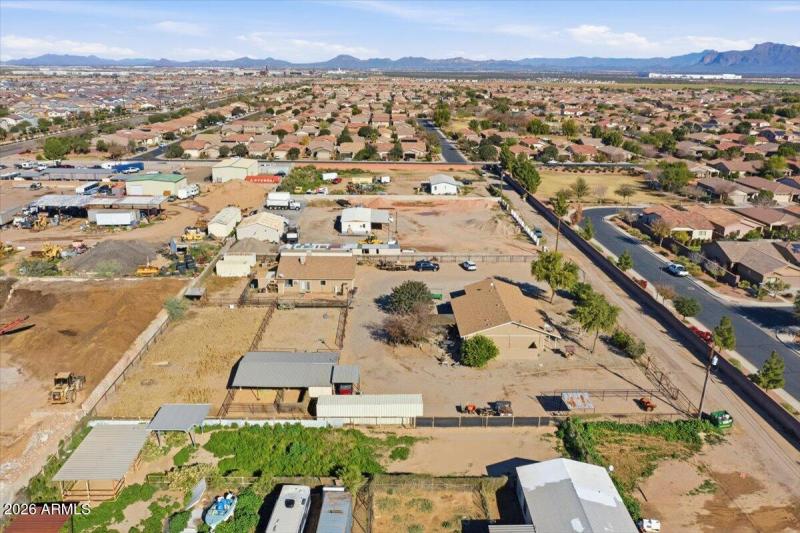 60-1414 Ocotillo Rd_RedHogMedia