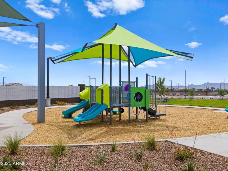 Allure Vista Community 7