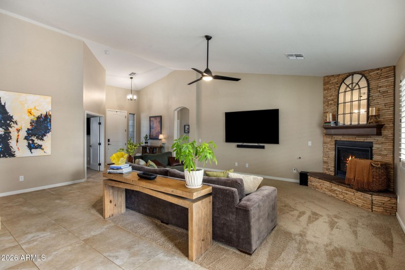 5-web-or-mls-D46A3122 copy