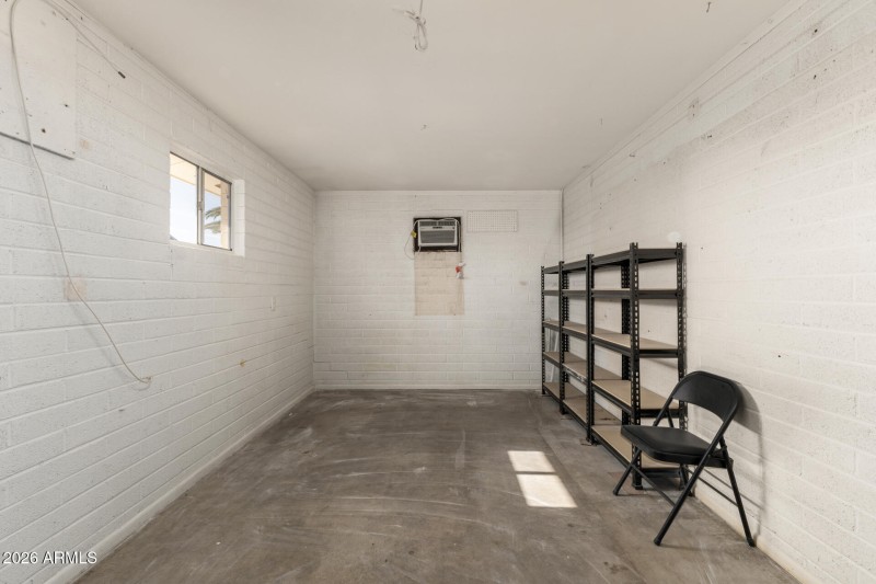 Extra large laundry room