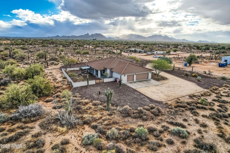 7080 e mark lane - MLS Sized - 007 - 13