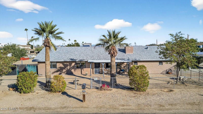 48-web-or-mls-01-W Ocotillo Rd