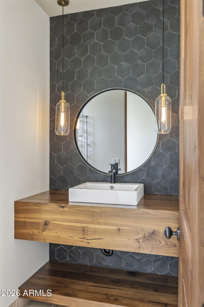 18-web-or-mls-D46A2323