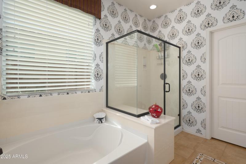 18375-E-San-Ignaciao-Ct-34